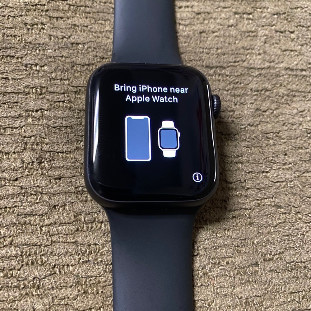 Apple Watch Series 5 44mm GPS